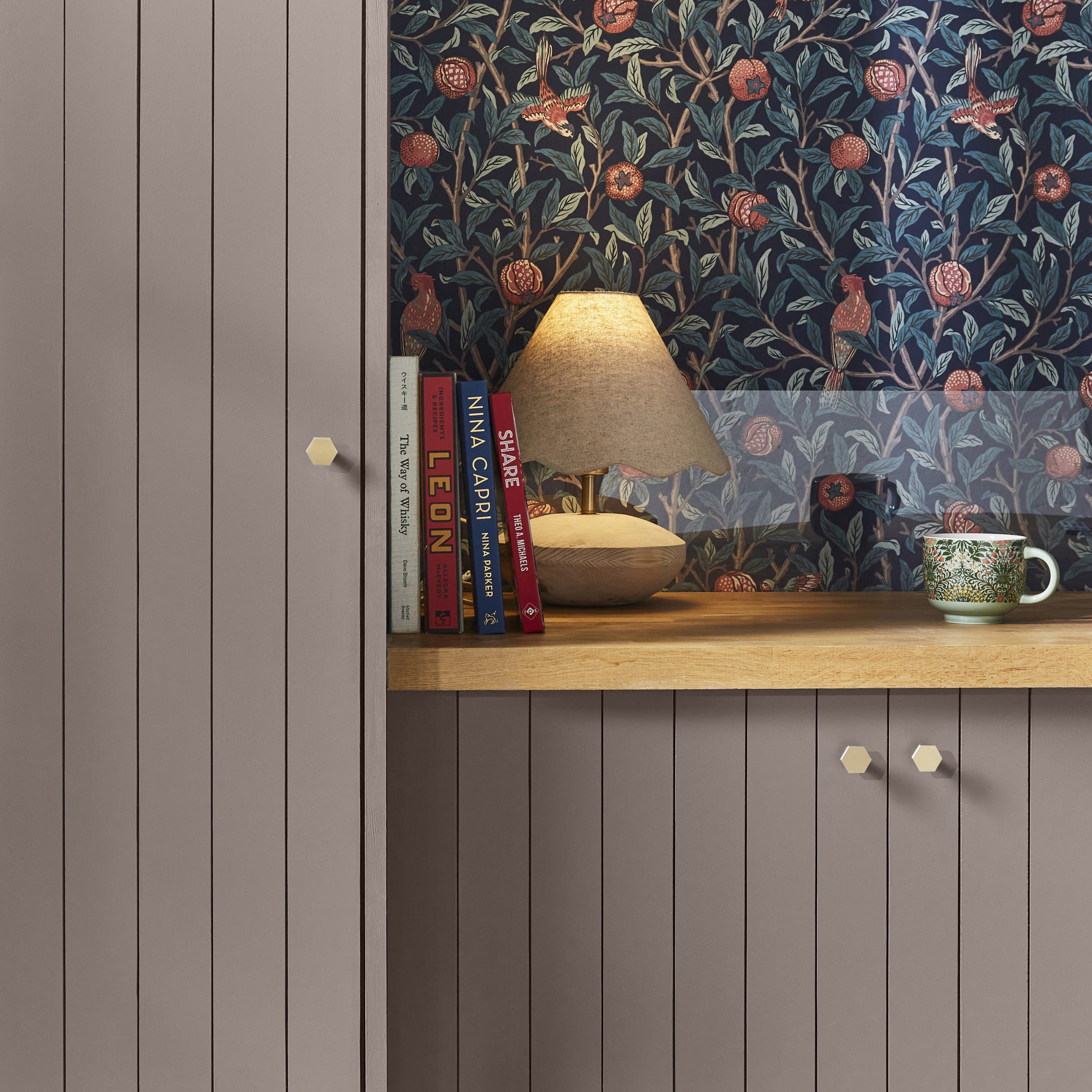 124293_ROOMSET_PINEBERRY_01